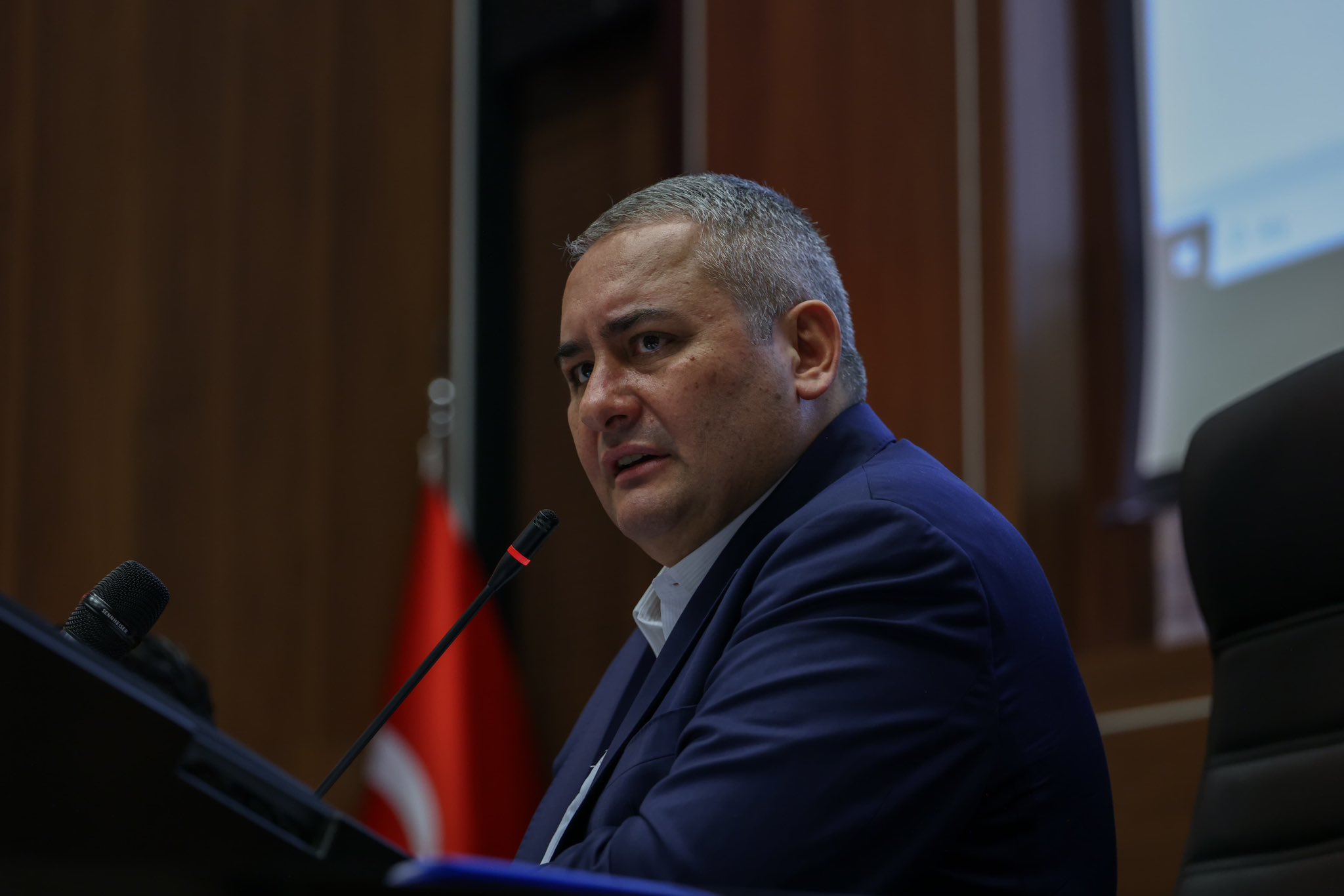 AK Parti’ye Katılım Bekleniyordu: Mesut Özarslan Hamlesi Neden Durdu?