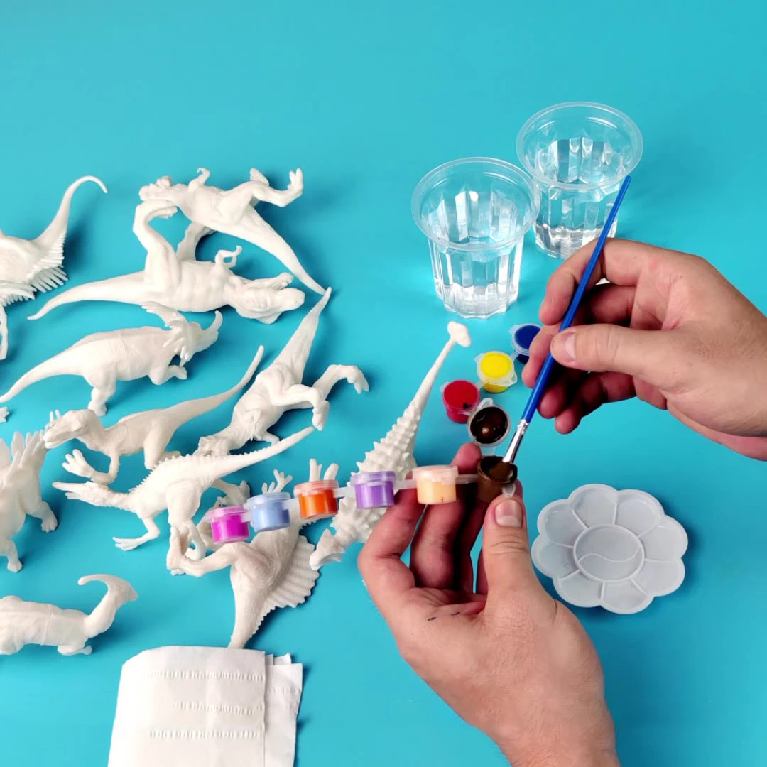 Dinosaur painting kit for kids, DIY blank model art set with non-toxic paint - 3