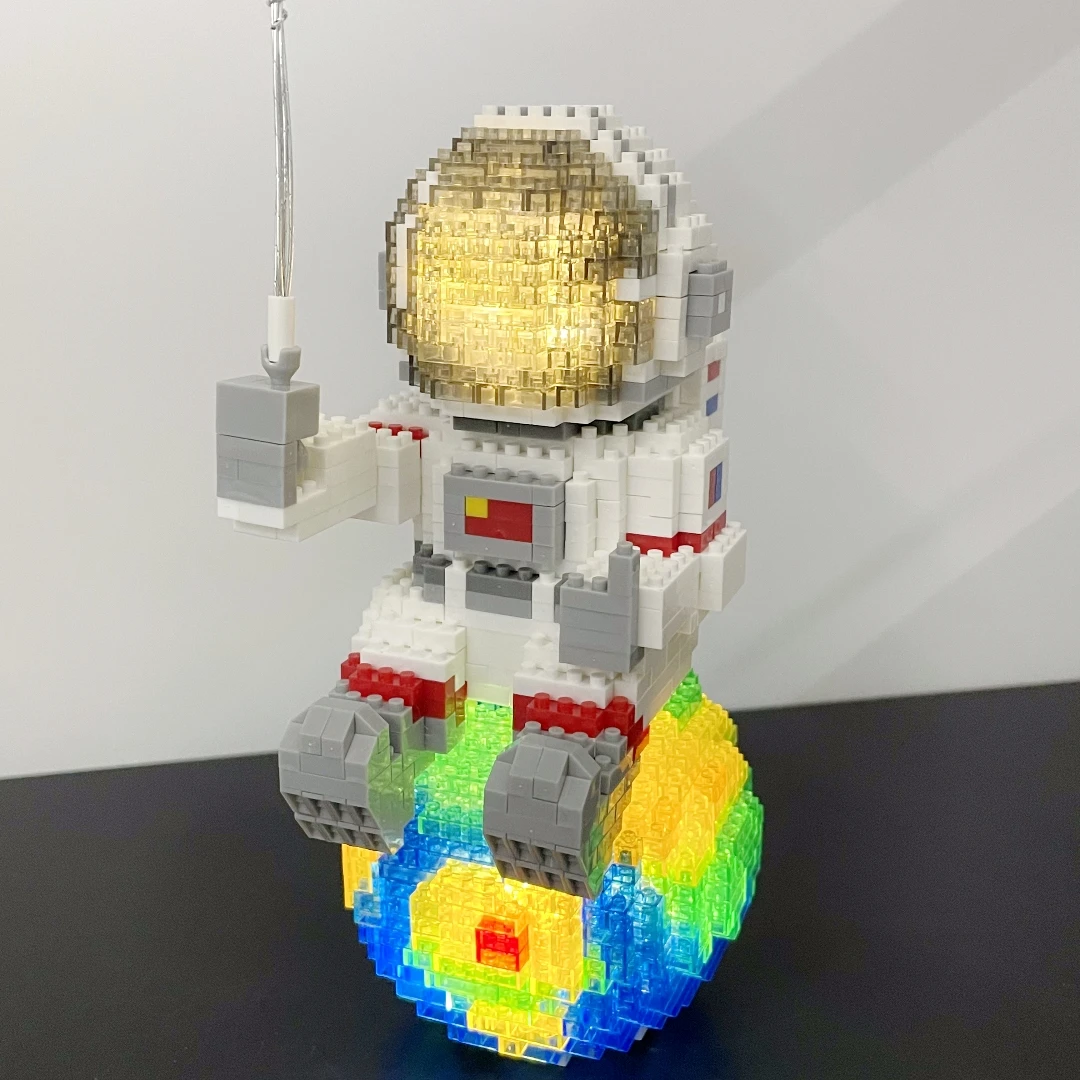 Astronaut Micro Mini Building Blocks with LED Lights Pen Holder - 2
