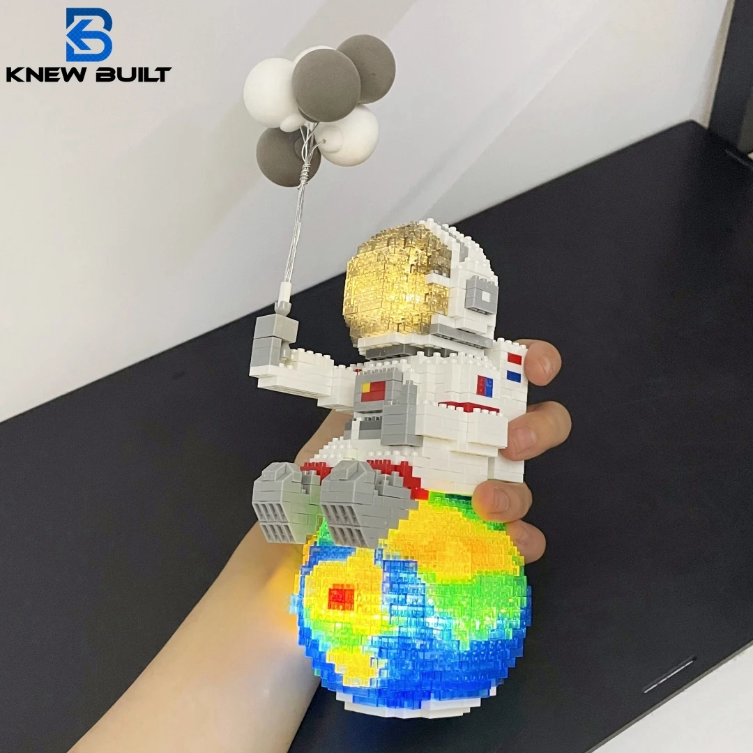 Astronaut Micro Mini Building Blocks with LED Lights Pen Holder