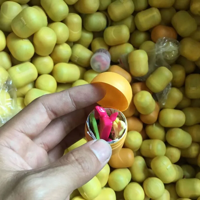Anime Character Gashapon Capsule Toy Surprise Model Collection Ornament